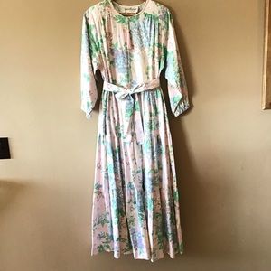 FINAL SALE Vintage David Brown California Pink Floral Maxi Dress (M)